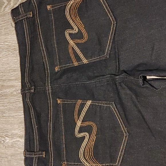 Santana Jeans Capris Sz 10 - Picture 4 of 4
